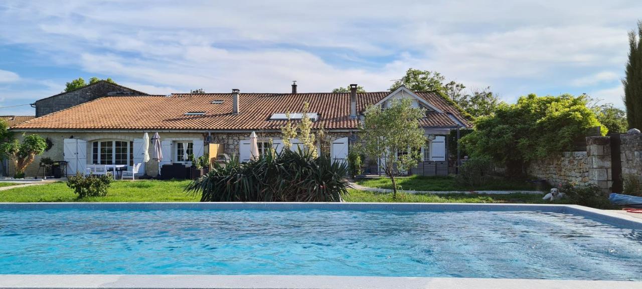 Domaine Des Pres De Joussac - Protocole Sanitaire Strict Villa Jau-Dignac-et-Loirac Ngoại thất bức ảnh
