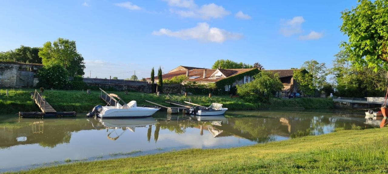 Domaine Des Pres De Joussac - Protocole Sanitaire Strict Villa Jau-Dignac-et-Loirac Ngoại thất bức ảnh