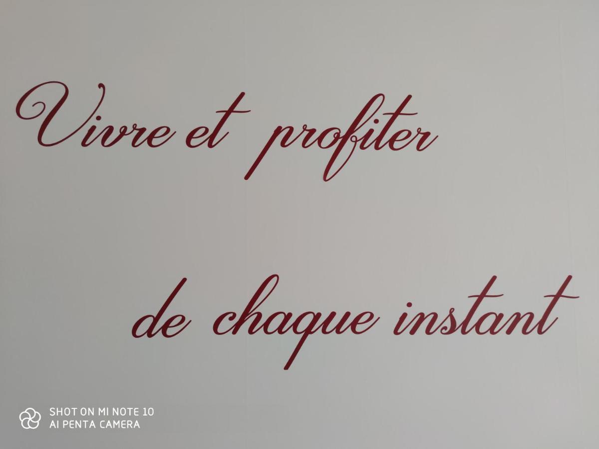 Domaine Des Pres De Joussac - Protocole Sanitaire Strict Villa Jau-Dignac-et-Loirac Ngoại thất bức ảnh
