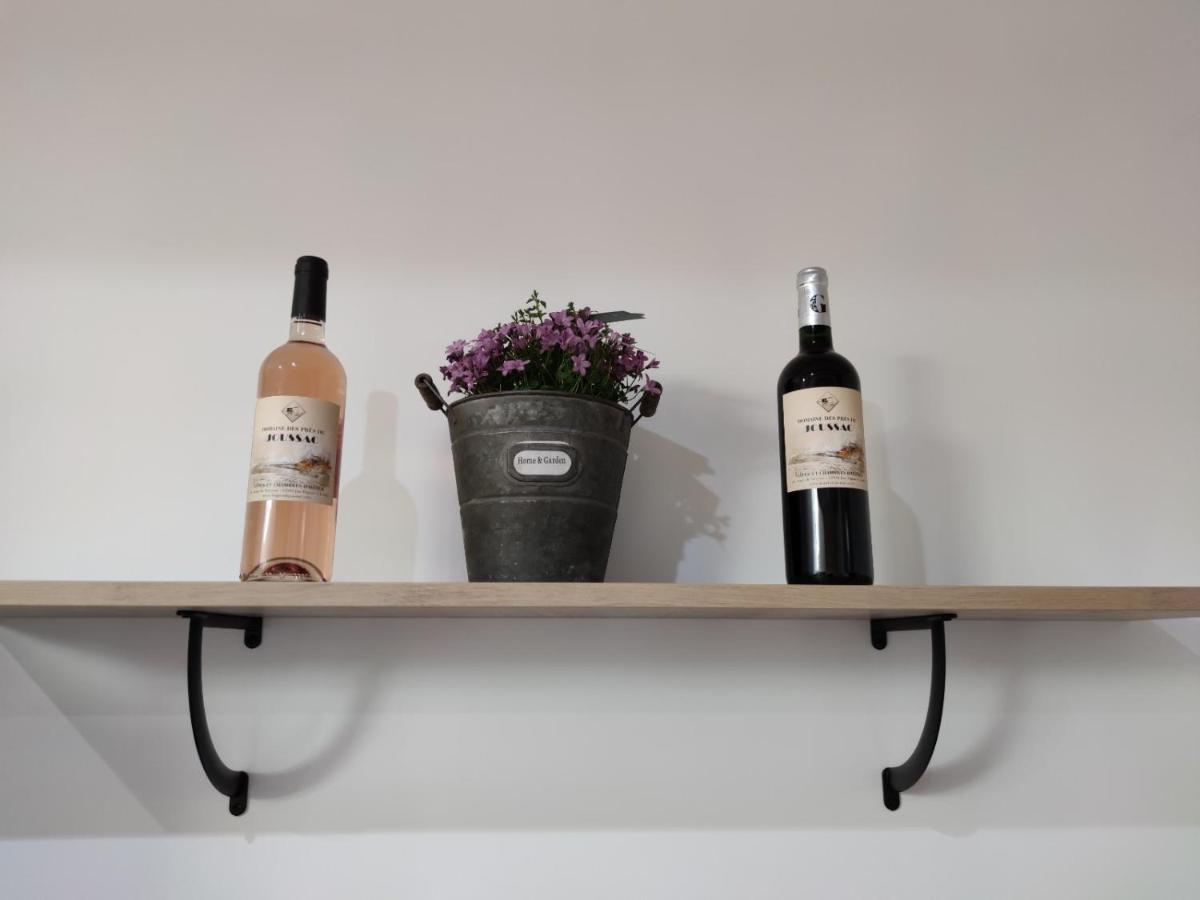Domaine Des Pres De Joussac - Protocole Sanitaire Strict Villa Jau-Dignac-et-Loirac Ngoại thất bức ảnh